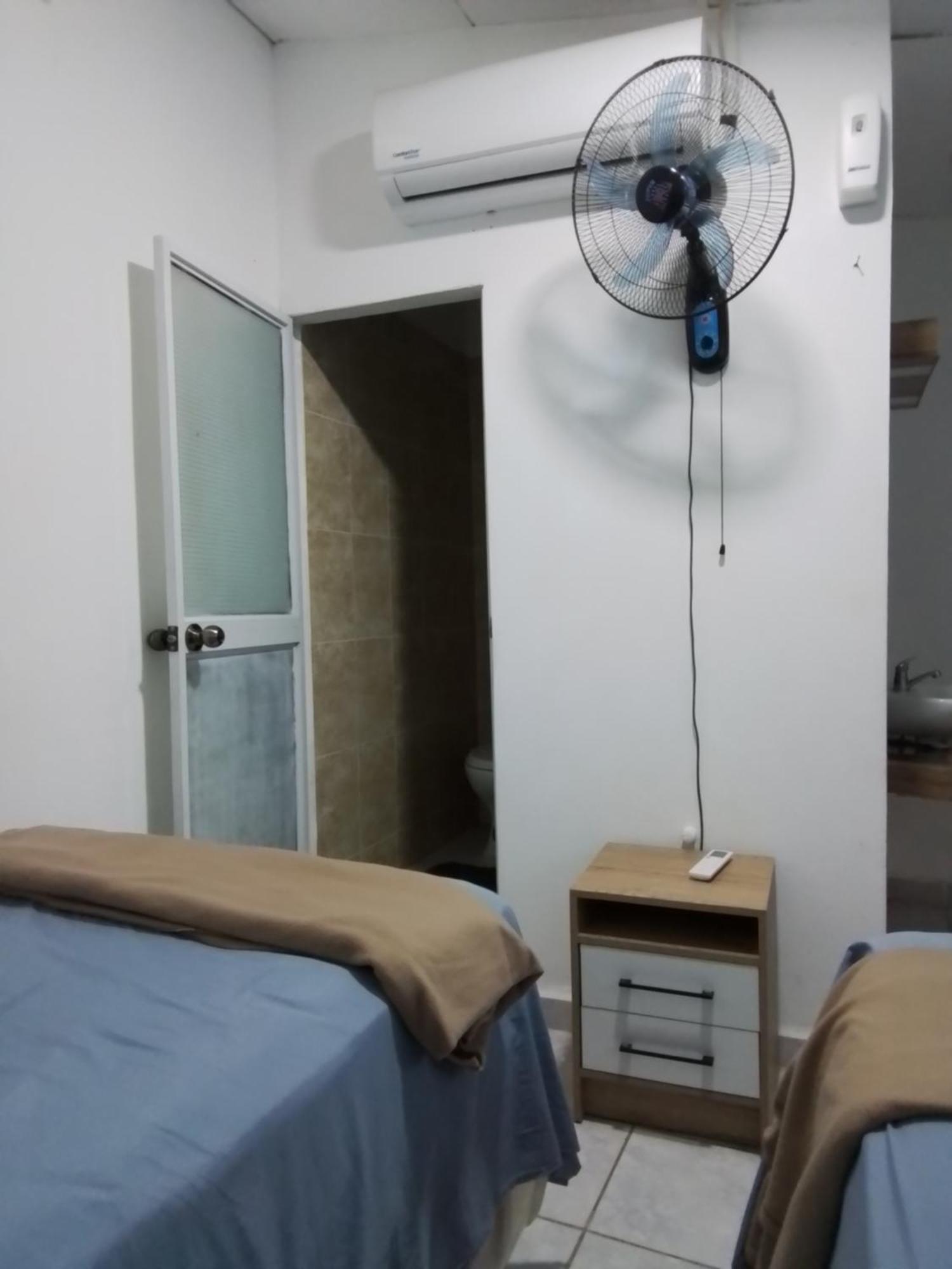 Alojamientos Santa Marta La Unión المظهر الخارجي الصورة